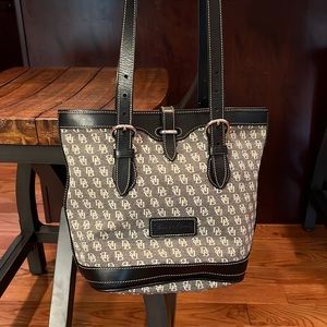 Dooney & Bourke canvas and leather shoulder bag